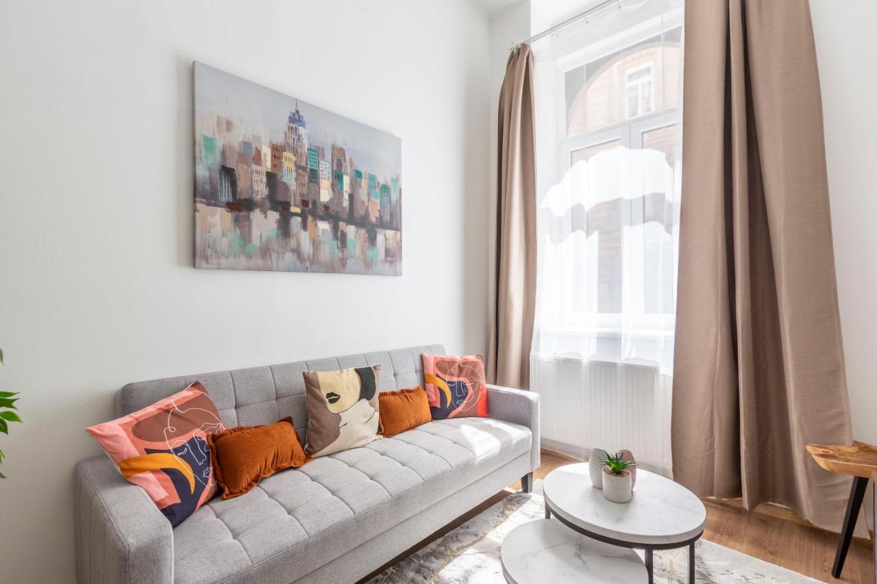 Cozy & Pleasant Homes In The Heart Of Budapest Ngoại thất bức ảnh